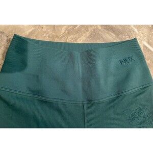 NUX Mesa Leaf High Rise Leggings Green Size Small Seamless YOGA 3D Jacquard